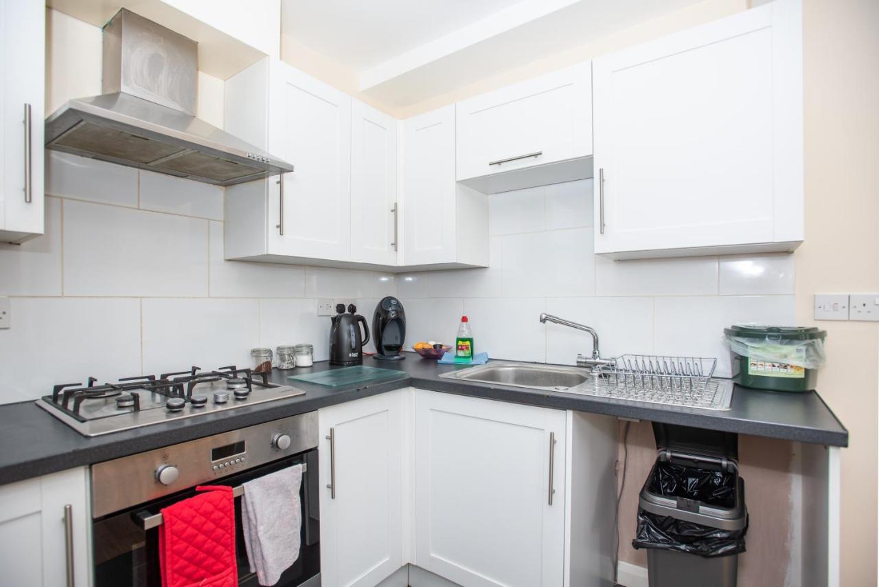 Cowley Spacious Flat With Parking, Oxford Buitenkant foto
