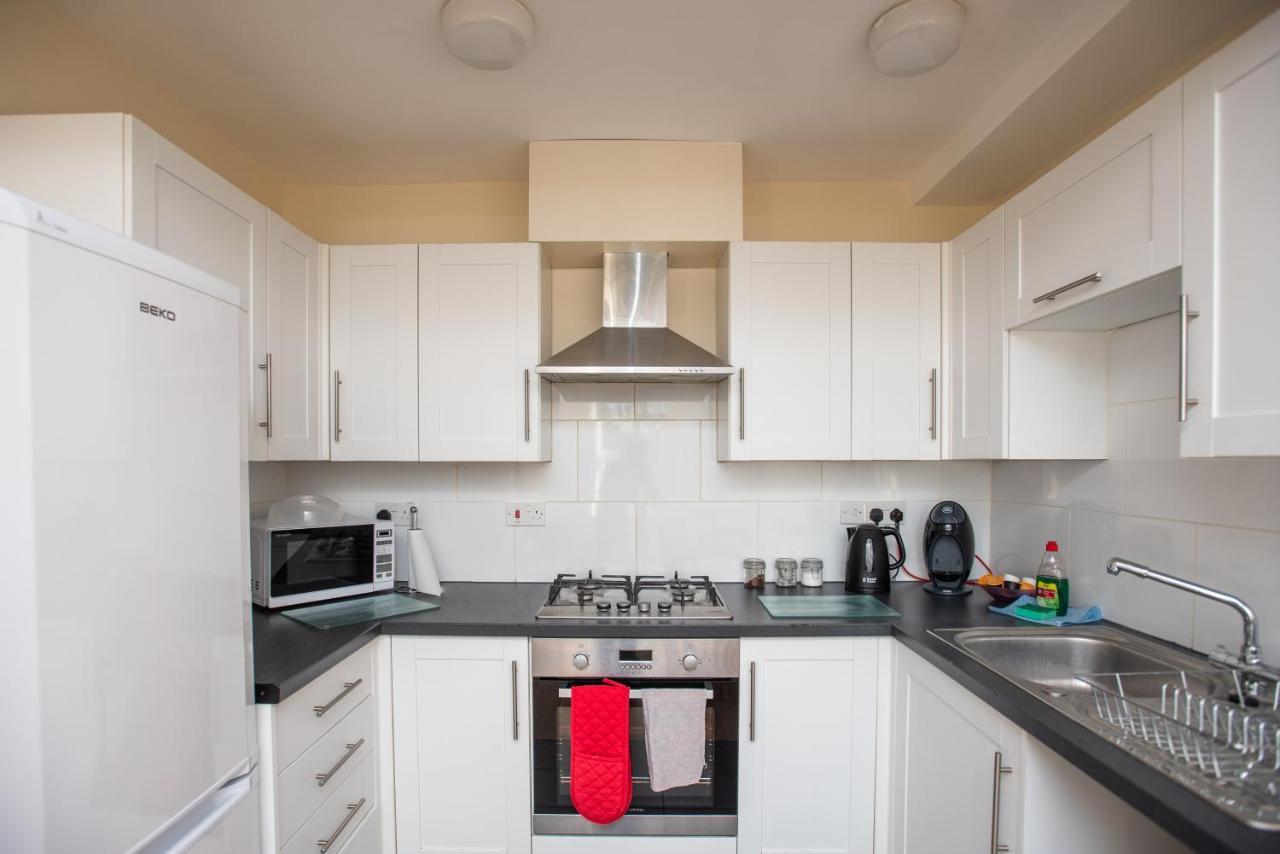 Cowley Spacious Flat With Parking, Oxford Buitenkant foto
